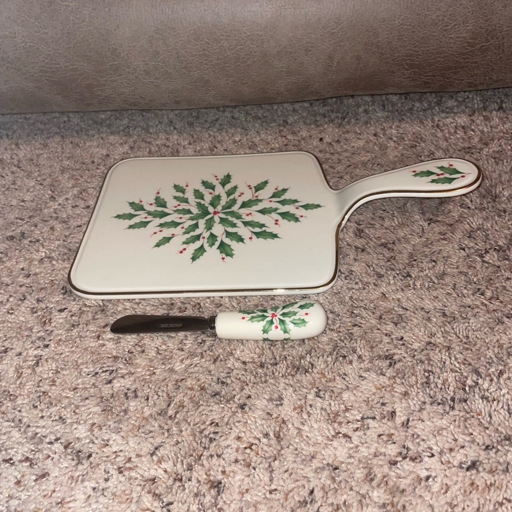 Lenox For The Holidays Holiday Pattern Cheese Board with Spreader